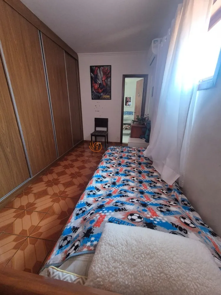 Casa, 3 quartos, 290 m² - Foto 9