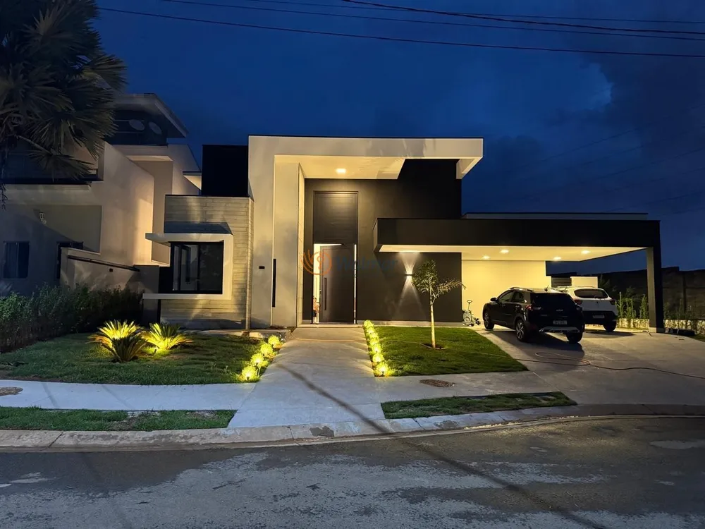 Casa, 3 quartos, 229 m² - Foto 2