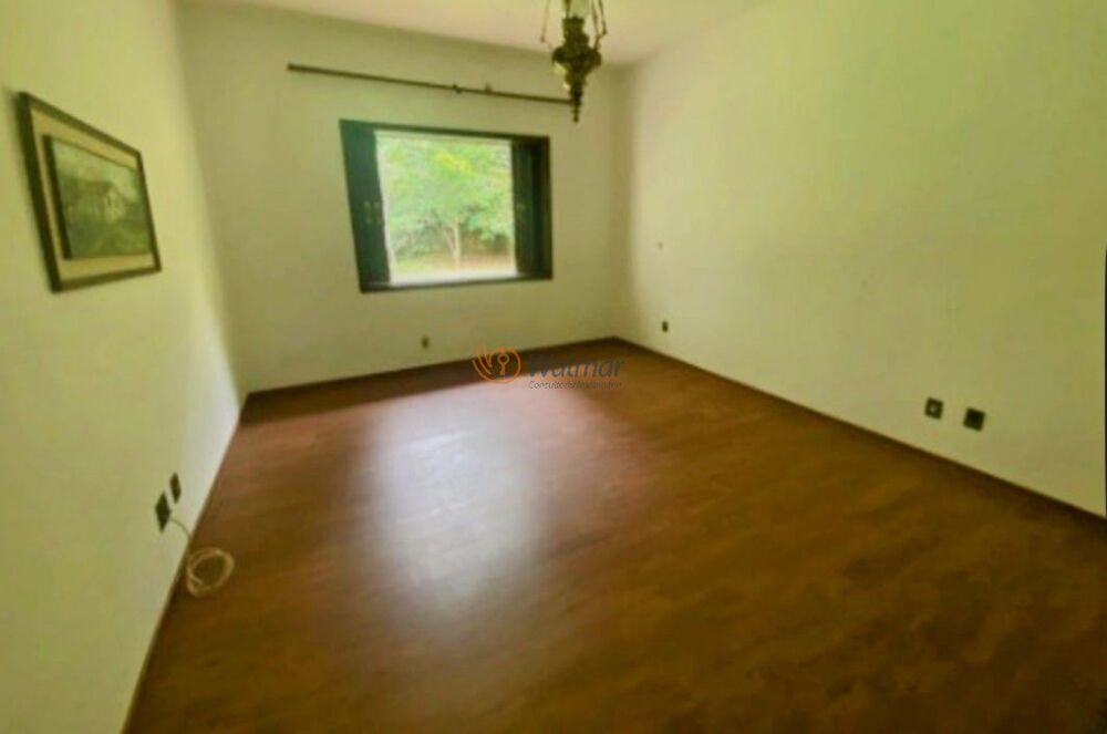 Casa, 5 quartos, 1390 m² - Foto 4