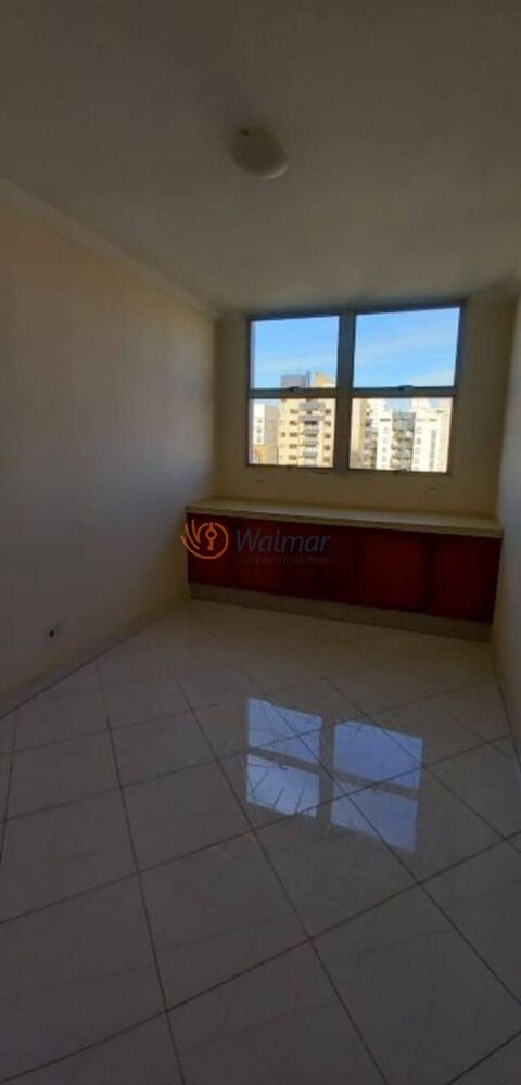 Apartamento à venda com 4 quartos, 281m² - Foto 18