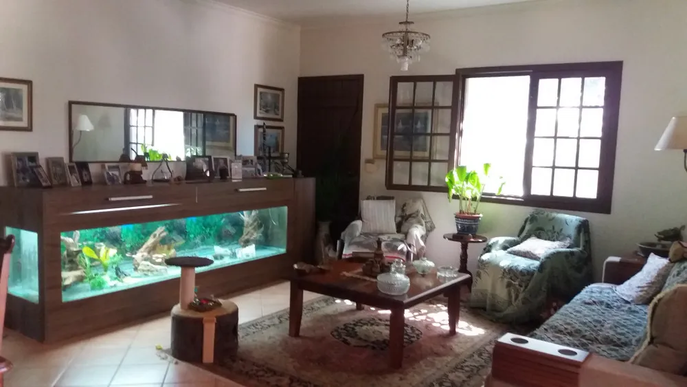 Casa, 5 quartos, 265 m² - Foto 4