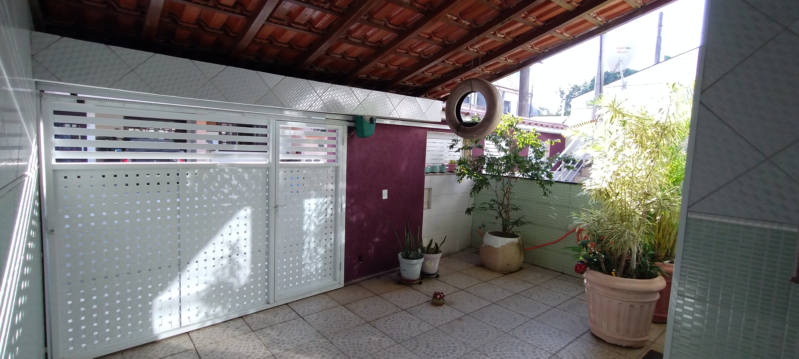 Apartamento à venda com 2 quartos, 75m² - Foto 4