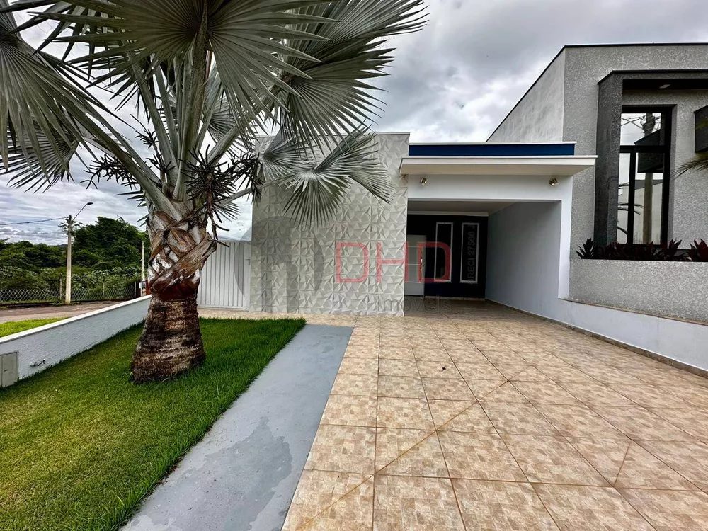 Casa de Condomínio à venda com 2 quartos, 120m² - Foto 1