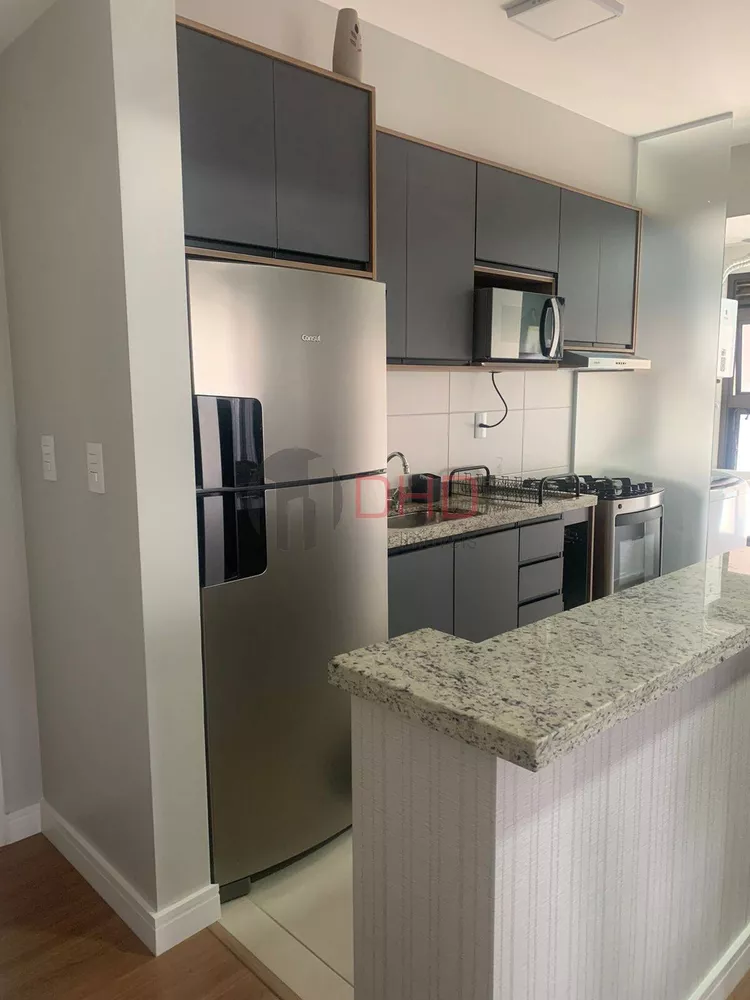 Apartamento à venda com 2 quartos, 62m² - Foto 3