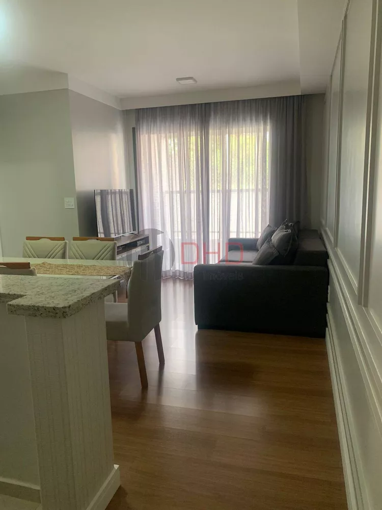 Apartamento à venda com 2 quartos, 62m² - Foto 2