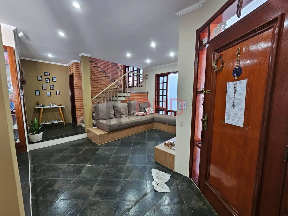 Casa, 3 quartos, 255 m² - Foto 2