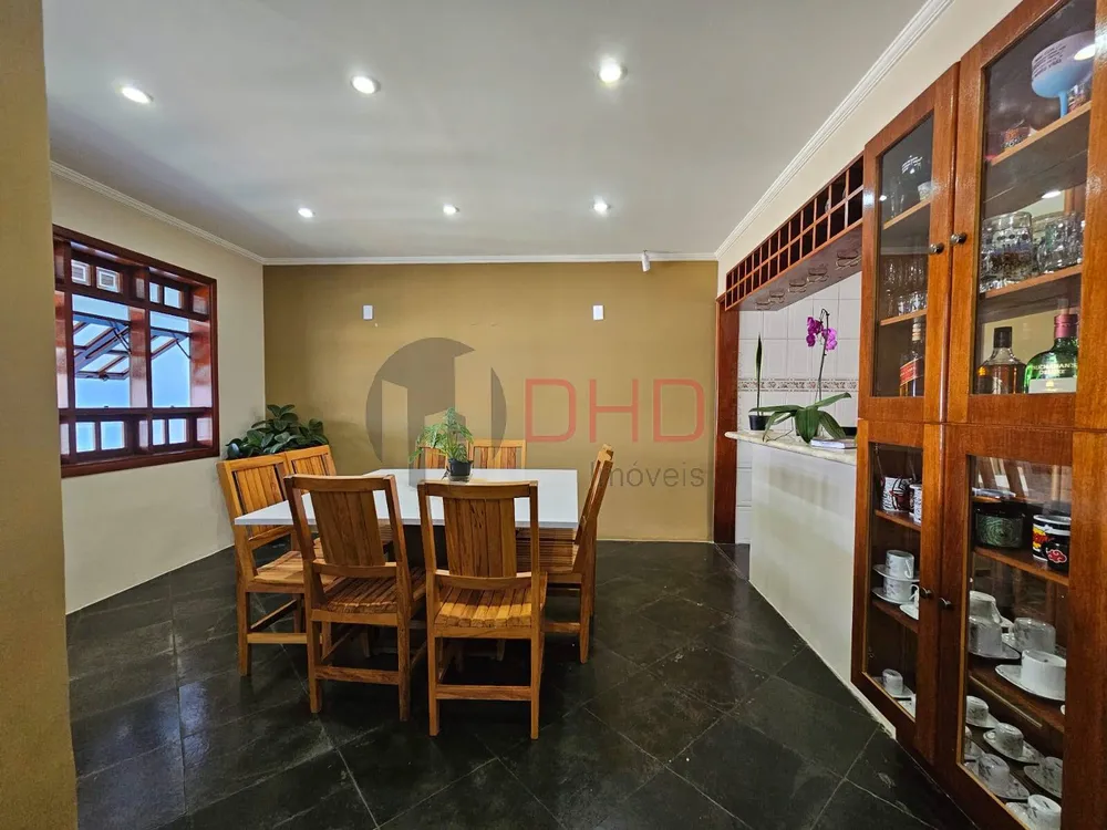 Casa, 3 quartos, 255 m² - Foto 6