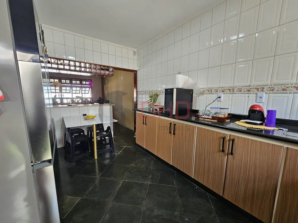 Casa, 3 quartos, 255 m² - Foto 3