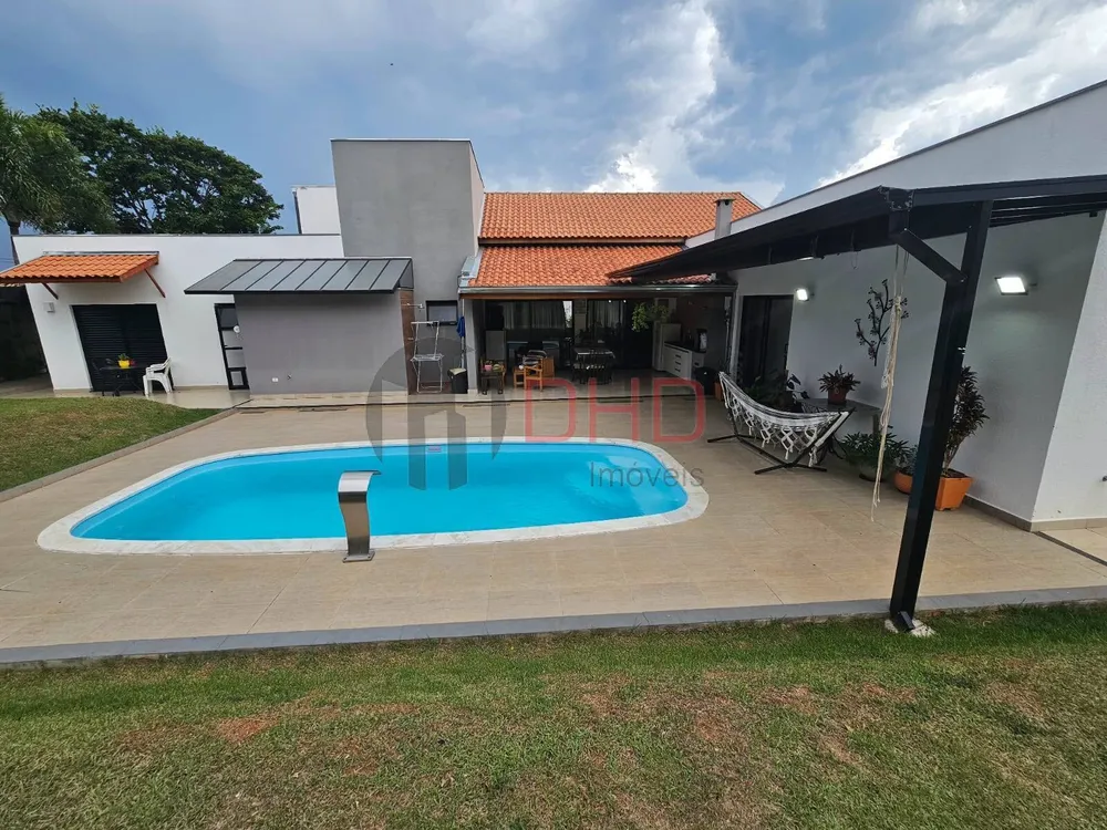 Casa, 4 quartos, 240 m² - Foto 10