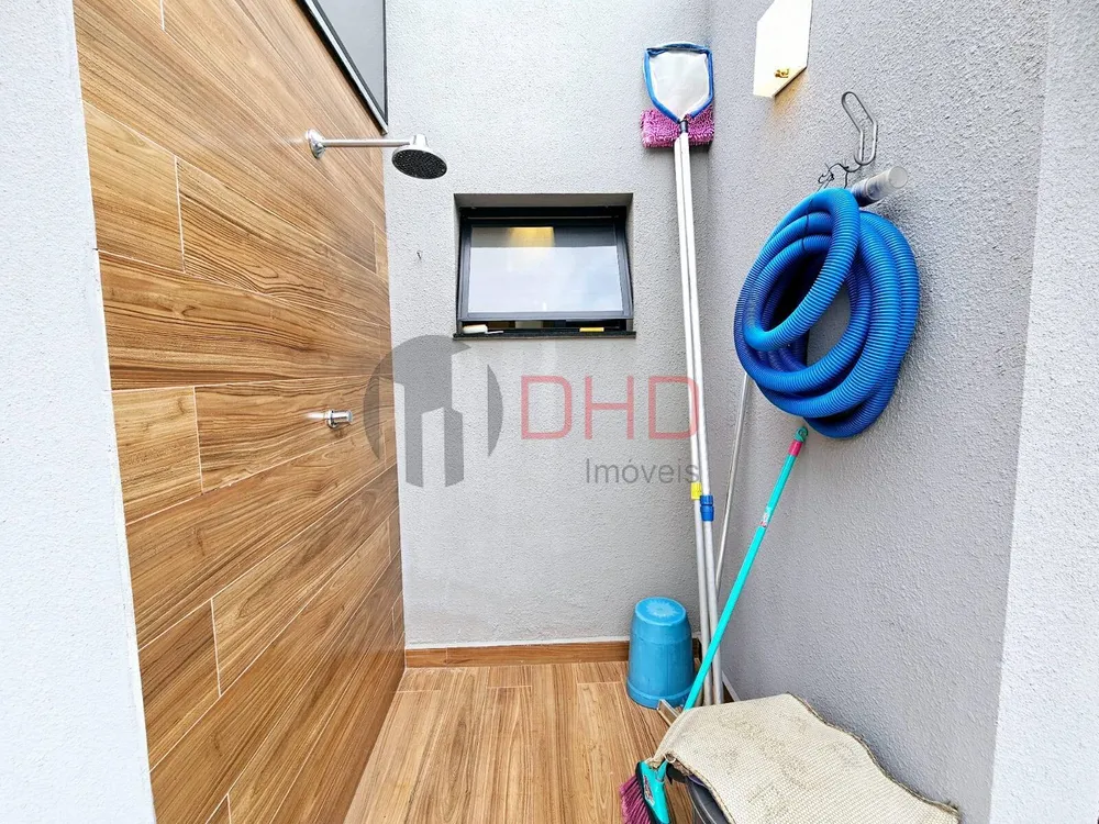 Casa, 4 quartos, 240 m² - Foto 11