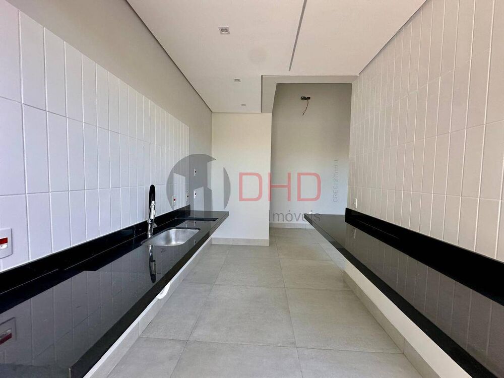Casa de Condomínio à venda com 3 quartos, 110m² - Foto 1