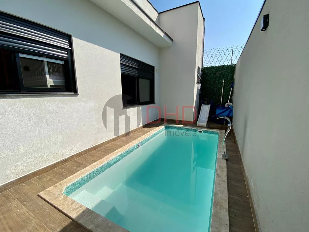 Casa de Condomínio à venda com 3 quartos, 152m² - Foto 1