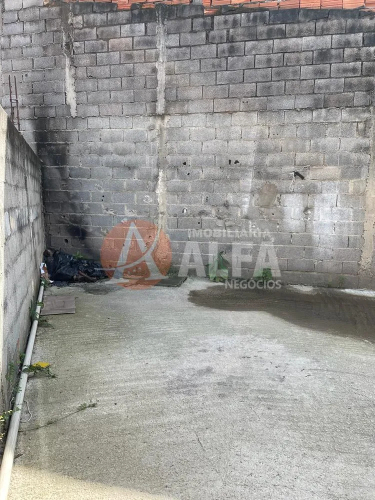 Casa, 5 quartos, 145 m² - Foto 1