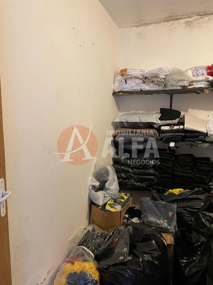 Casa, 5 quartos, 145 m² - Foto 2