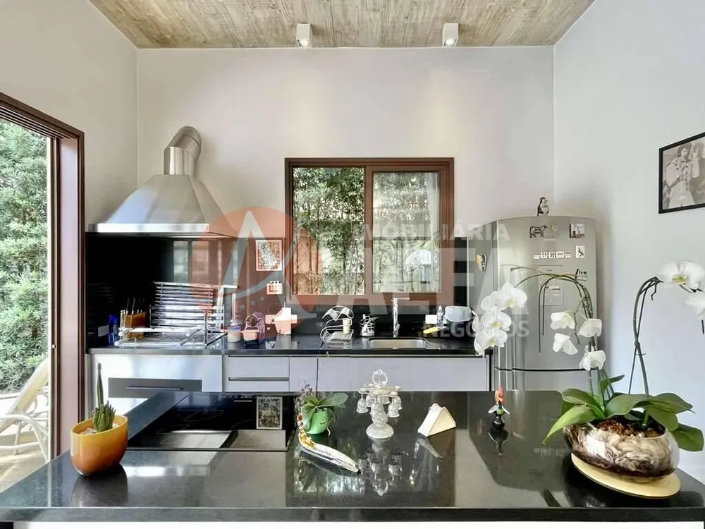 Casa, 4 quartos, 413 m² - Foto 1