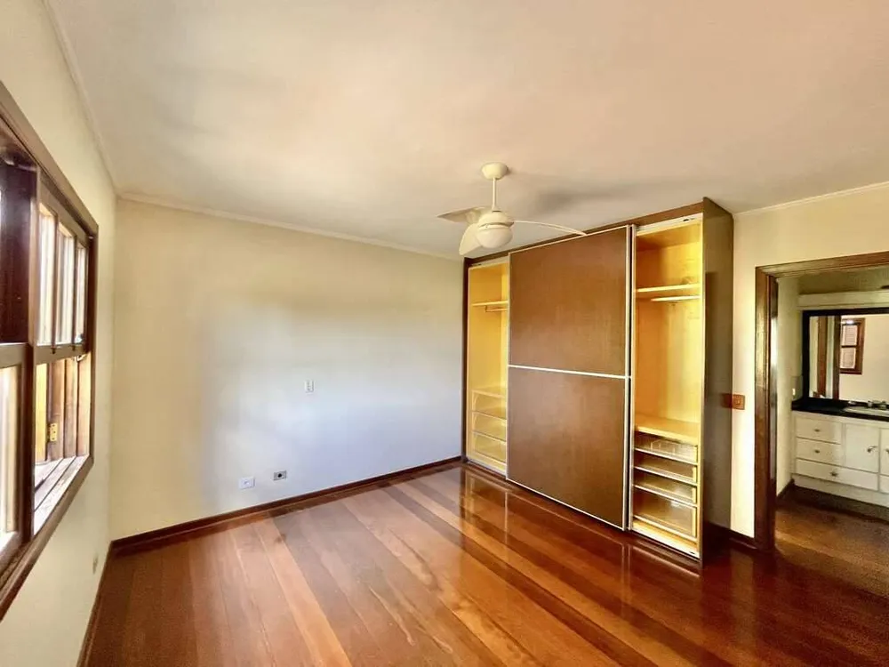 Casa, 4 quartos, 372 m² - Foto 3
