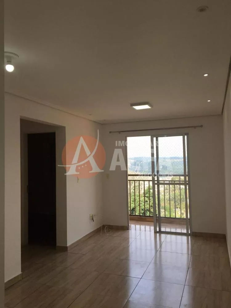 Apartamento à venda com 2 quartos, 62m² - Foto 2