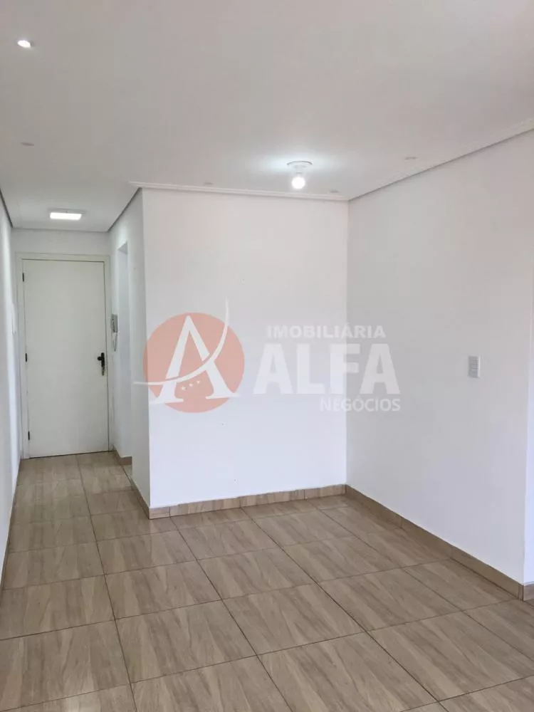 Apartamento à venda com 2 quartos, 62m² - Foto 4