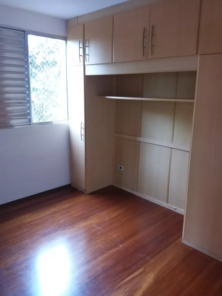 Apartamento para alugar com 2 quartos, 60m² - Foto 4