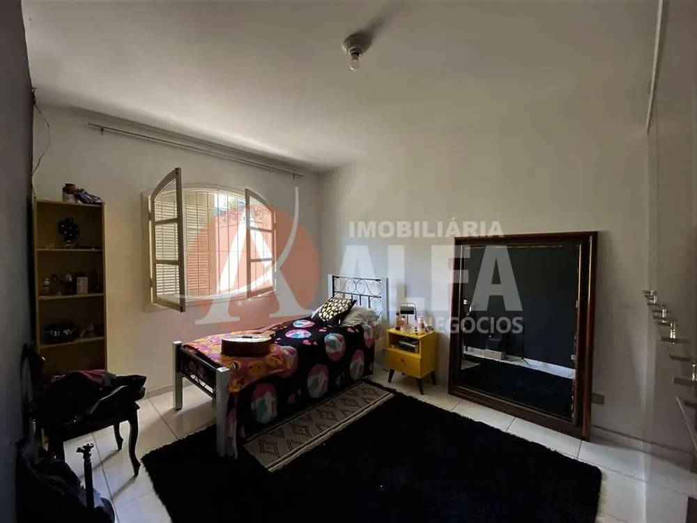 Casa, 3 quartos, 176 m² - Foto 3