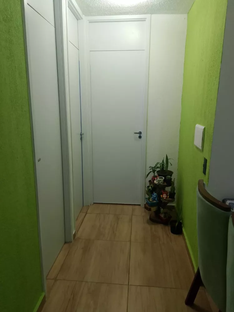 Apartamento à venda com 2 quartos, 45m² - Foto 4