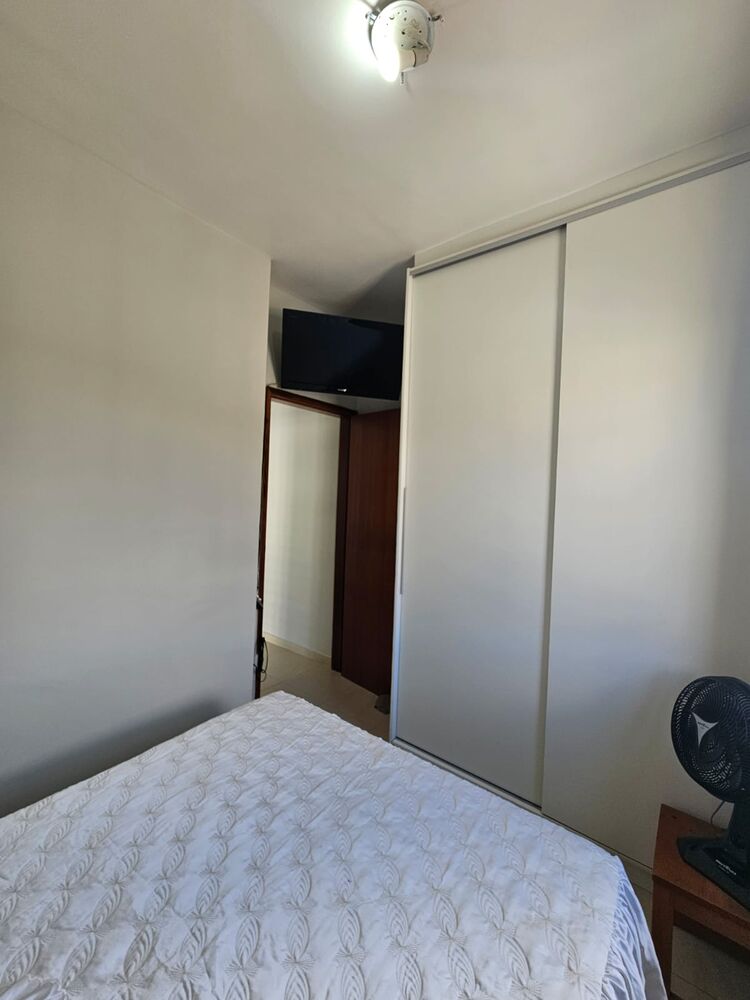 Casa à venda com 2 quartos, 63m² - Foto 3