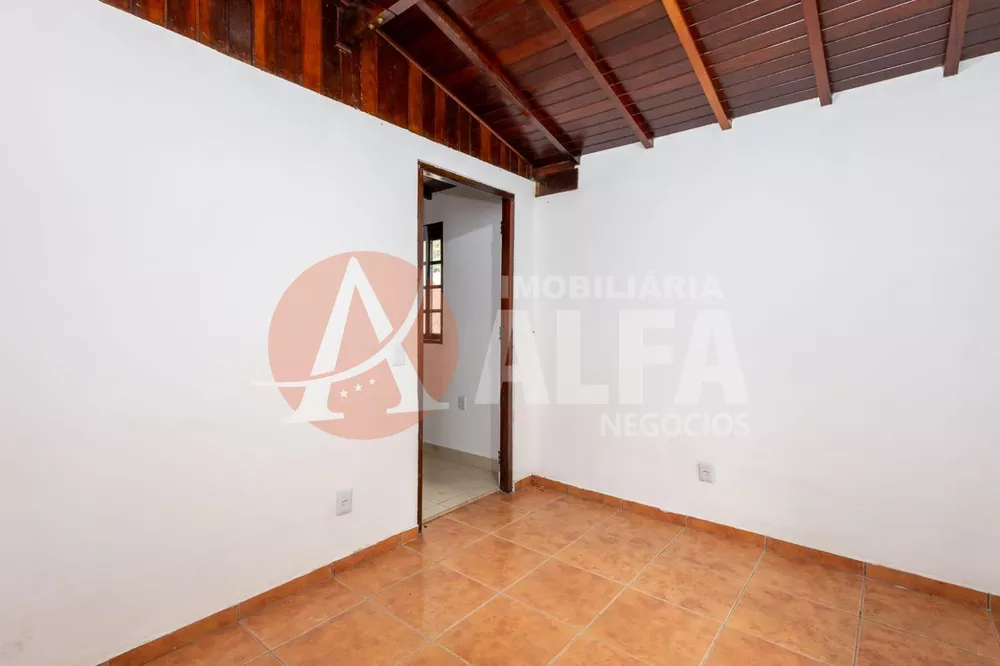 Casa à venda com 3 quartos, 174m² - Foto 4