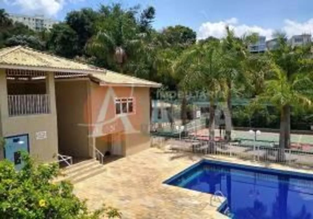 Terreno à venda com 1 quarto, 360m² - Foto 3