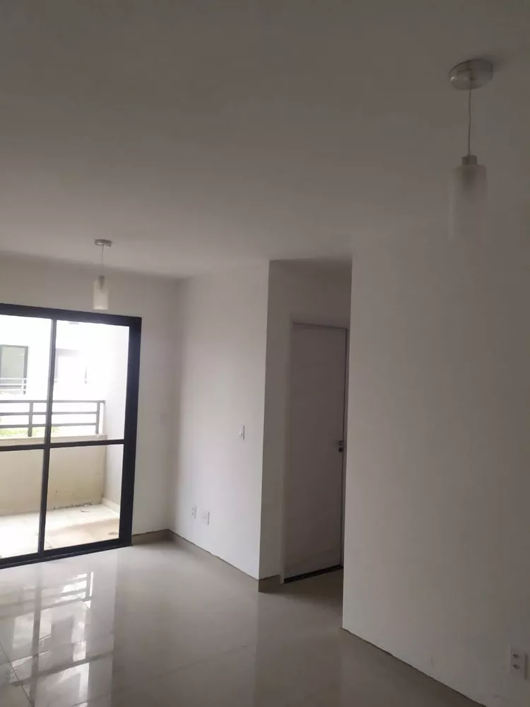 Apartamento para alugar com 2 quartos, 54m² - Foto 3