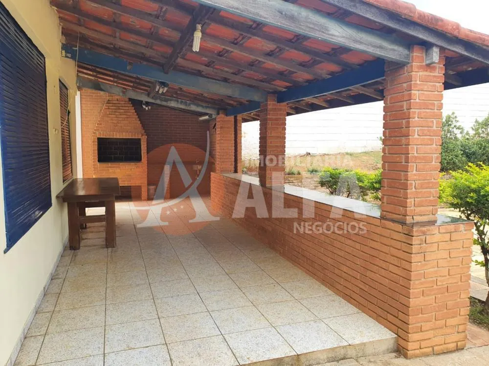 Chácara, 3 quartos, 8300 m² - Foto 1