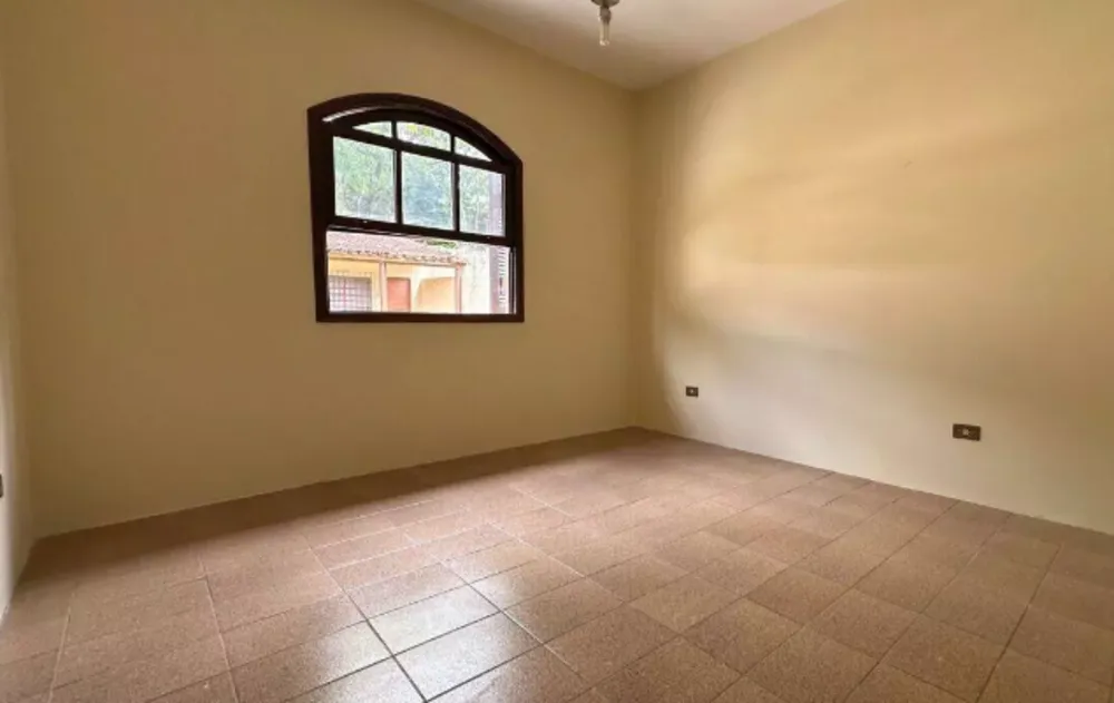 Casa, 3 quartos, 200 m² - Foto 4