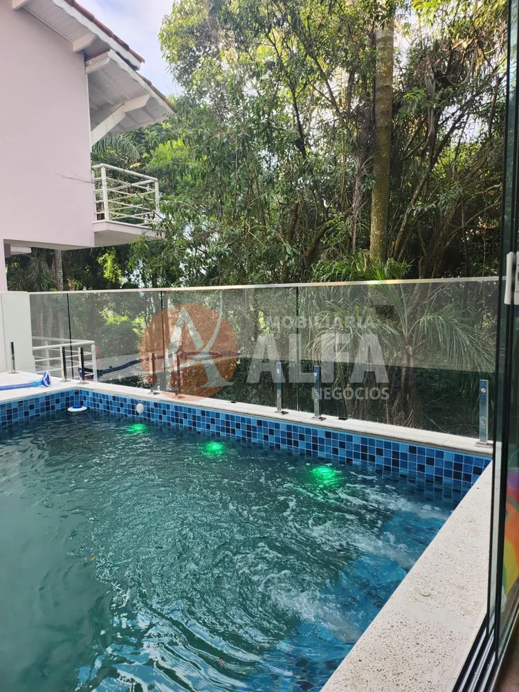 Casa, 4 quartos, 260 m² - Foto 9