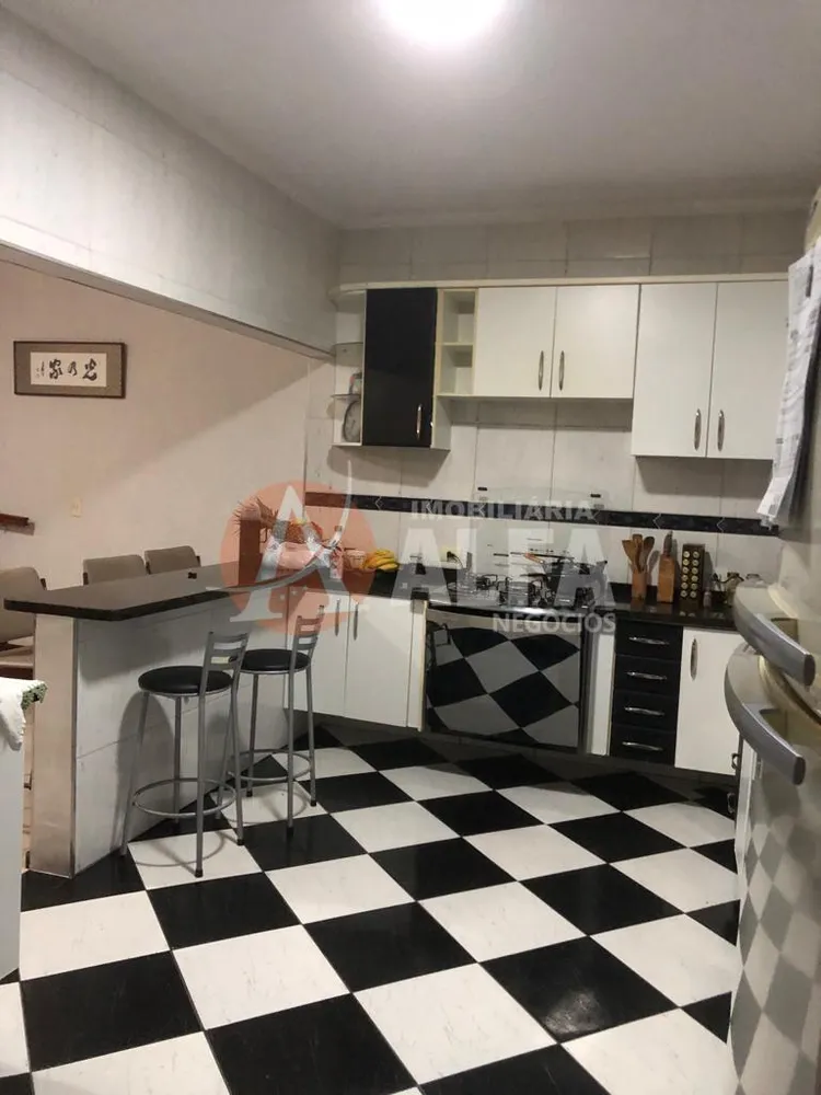 Casa, 3 quartos, 376 m² - Foto 8