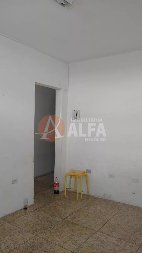 Casa à venda com 3 quartos, 175m² - Foto 1