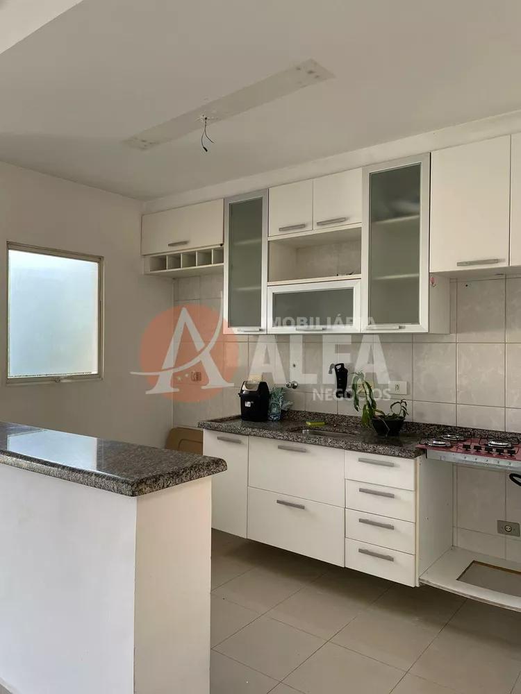 Casa à venda com 2 quartos, 81m² - Foto 4