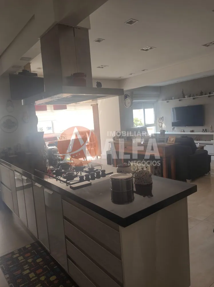 Apartamento, 3 quartos, 180 m² - Foto 1