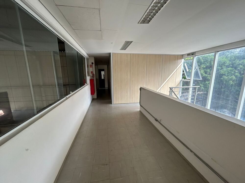 Depósito-Galpão-Armazém para alugar com 1 quarto, 1030m² - Foto 4