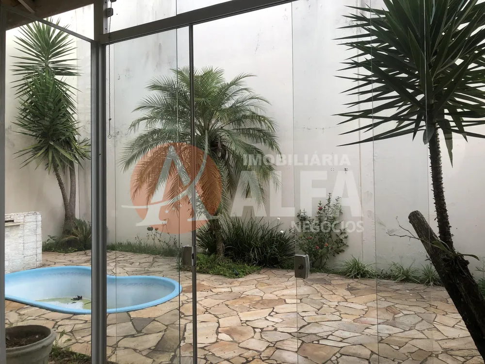 Casa, 4 quartos, 190 m² - Foto 3