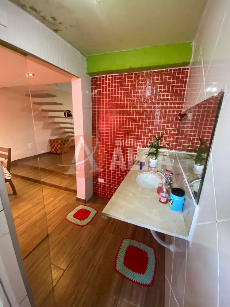 Casa à venda com 2 quartos, 300m² - Foto 3