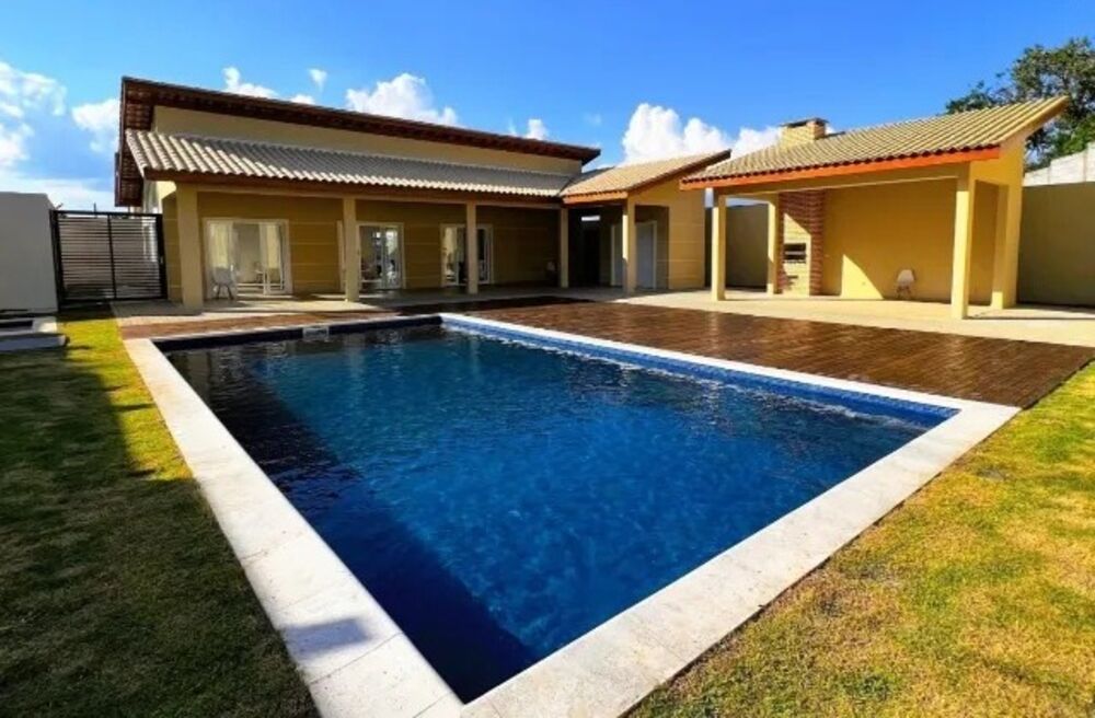 Terreno à venda com 1 quarto, 216m² - Foto 2