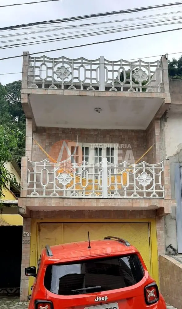 Casa, 5 quartos, 220 m² - Foto 1