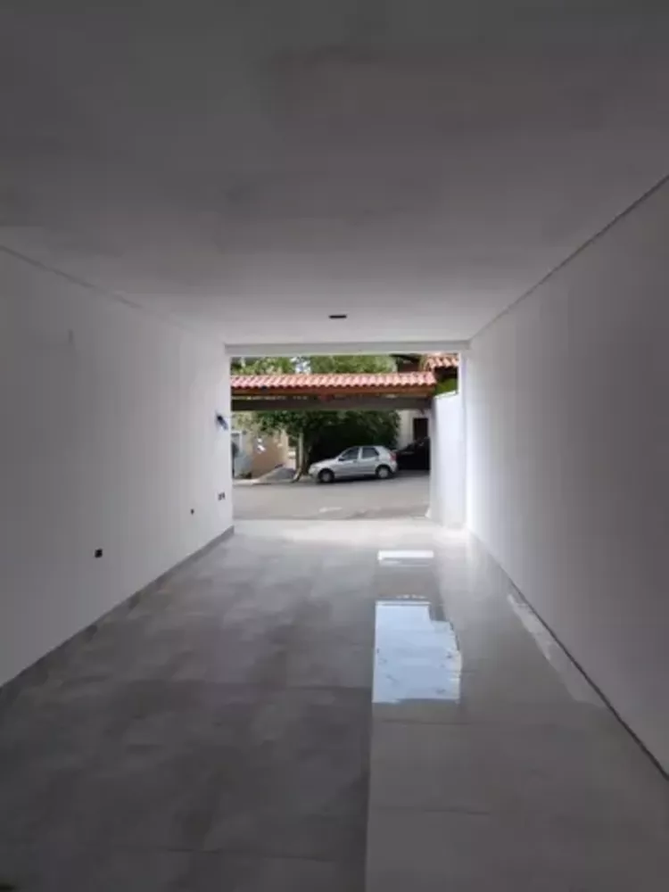 Casa à venda com 3 quartos, 158m² - Foto 4