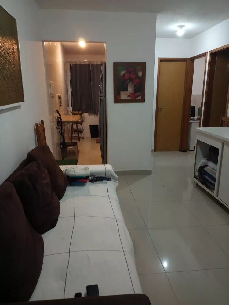 Apartamento à venda com 2 quartos, 48m² - Foto 4