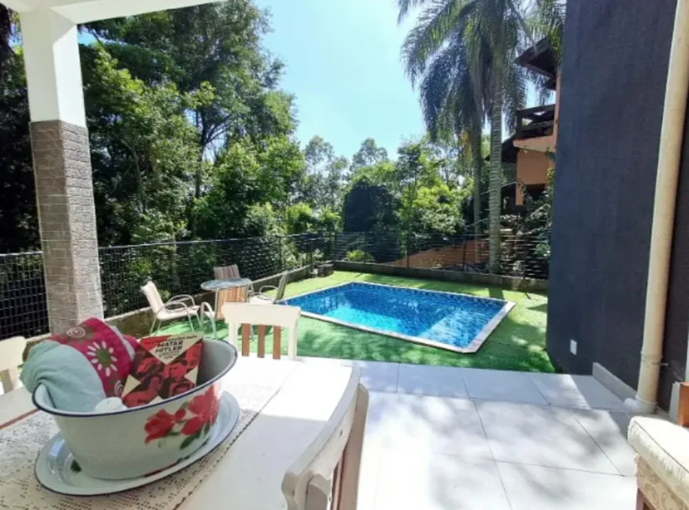 Casa, 4 quartos, 290 m² - Foto 1