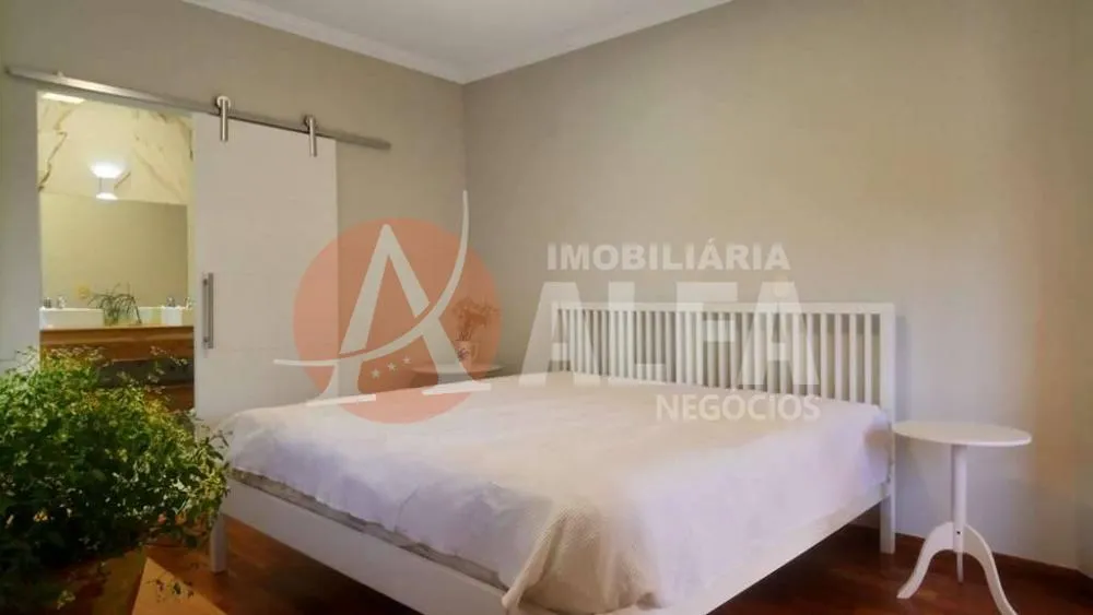 Casa, 3 quartos, 320 m² - Foto 11