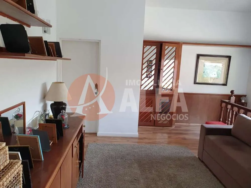 Casa, 3 quartos, 320 m² - Foto 3
