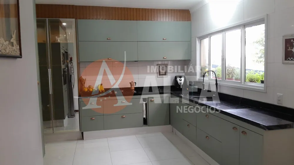 Casa, 3 quartos, 220 m² - Foto 7