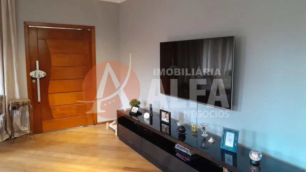 Casa, 3 quartos, 220 m² - Foto 2