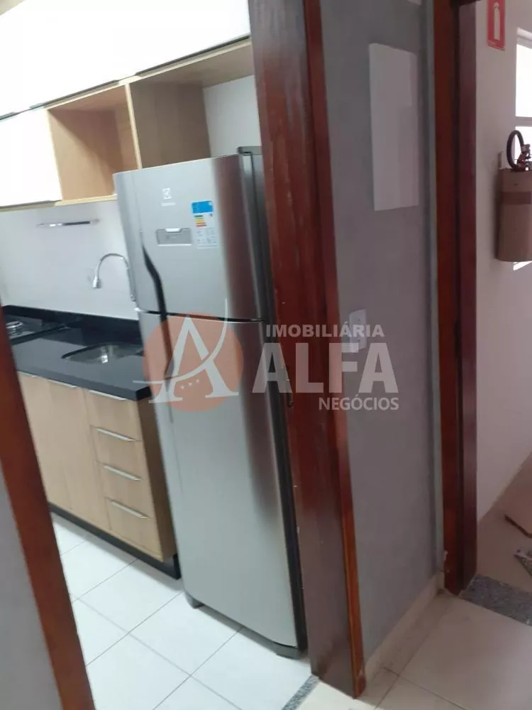 Apartamento à venda com 2 quartos, 47m² - Foto 2