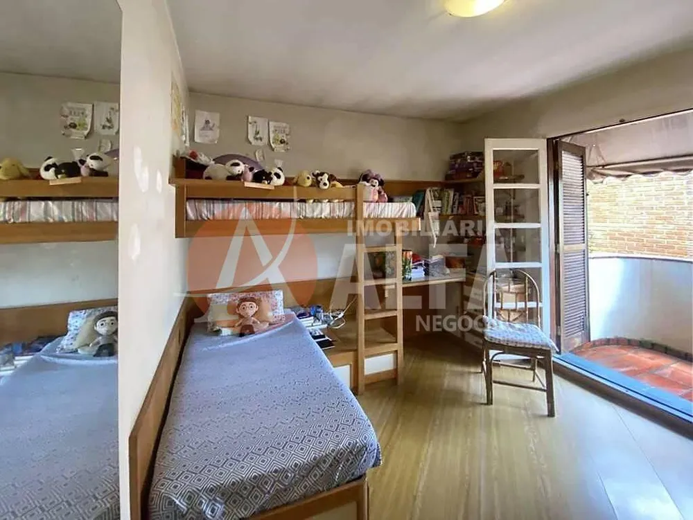 Casa, 4 quartos, 210 m² - Foto 8